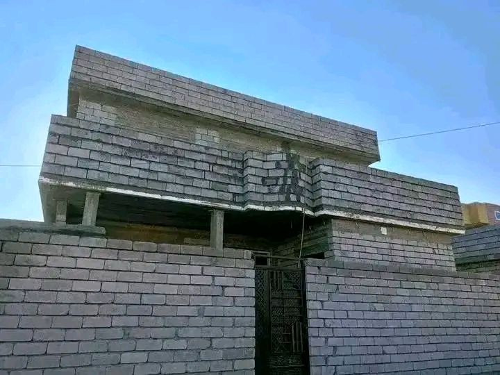 السلام عليكم 
كادر بناء متفرغ حاليا نشتغل بالألف شغل نضيف وشوف العين الي عنده شغل يتصل واحنا حاضرين الرقم ***********
