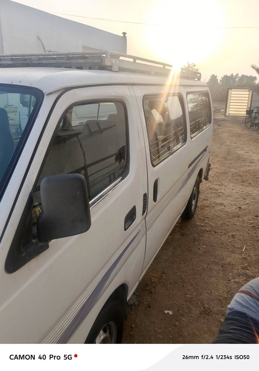 سلام اعليكم نسيان ناصي 2010 بغداد  مكفولة من كلشي اكير أو  محرك مال  حاويه أو اكسن متعهد   تخم تاير   سنويه جديدة   أبيه صبغ صفحه طويله شي قليل    ؟؟ 
*********** ! ***********! مكانه بغداد محموديه!
