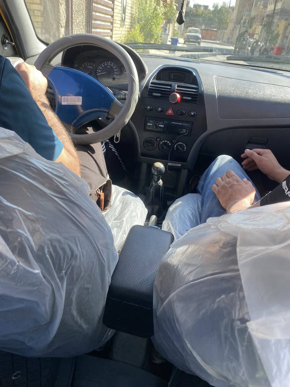 السلام عليكم طيبه موديل ١٥ دوشمه جديده مكينه نضيفه بدون تبخير ولا تنقيص صدر امامي خلفي جديد كهربائيات كله شغاله تبريد مايشتغل السياره بسمي السعر ٣٩ بيهة مجال العنوان  بغداد زعفرانيه ***********
