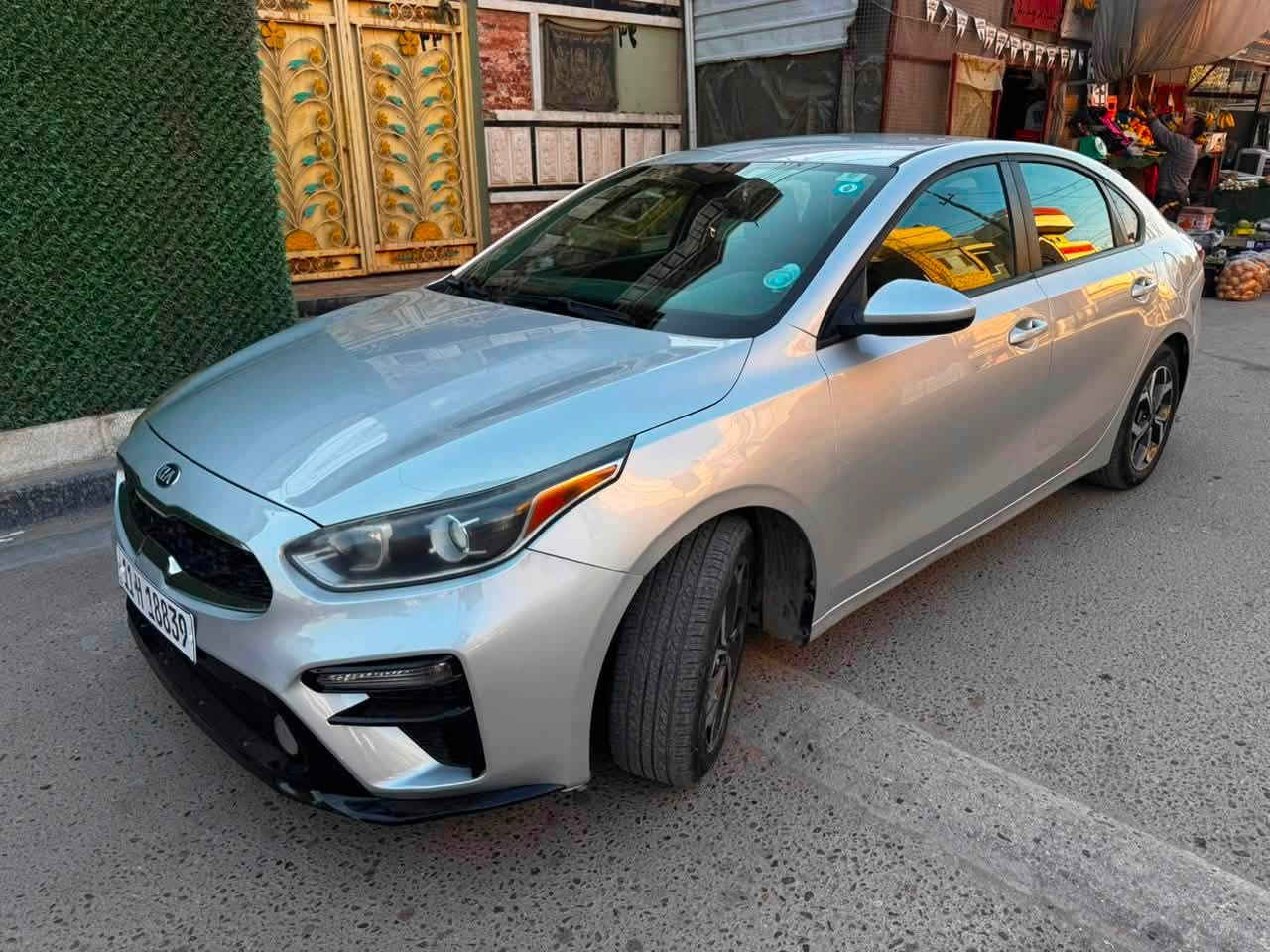 السلام عليكم فورتي 19 صور الحادث. والسونار مرفق جاهزه من كلشي  السعر 115بغداد السيديه 
***********
