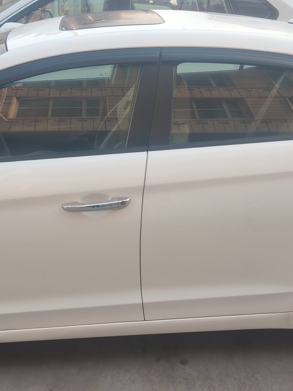 سلام عليكم للبيع النترا فول موديل2018 وارد أمريكي رقم بغداد سنويه مجدده تحويل مباشر كير مكينه خير من الله صدر أمامي وخلفي جديد تخم تاير جديد كهربائيات كله شغاله تحكم استيرن سياره مكانين بارد جاملق الامامي والخلفي رايدها 135 للاستفسار ***********
