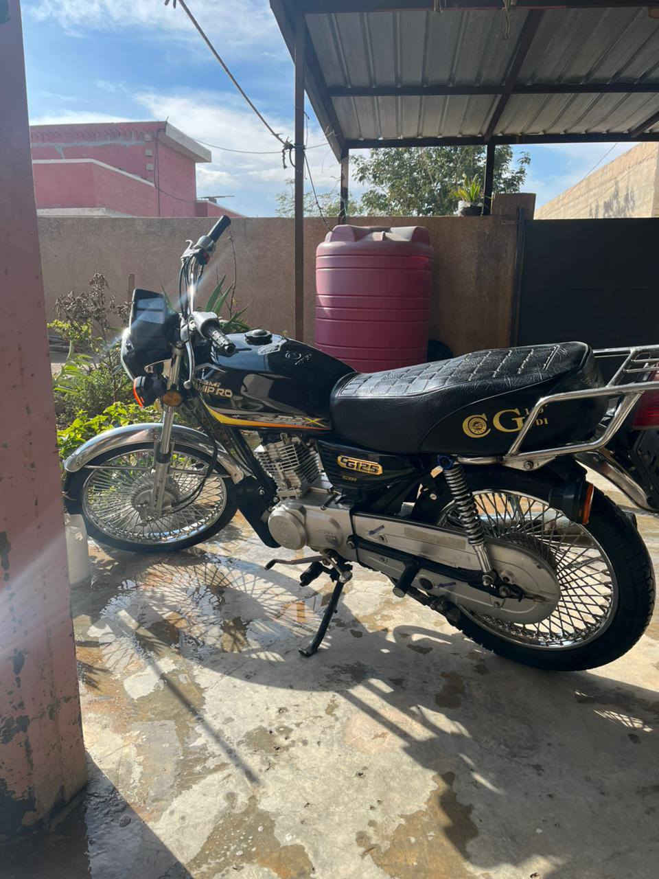 دراجه للبيع نامي برو 4 كير نضيف فول الفول موديل 21 بي اوراق 2 نضافه فول مكاني خانقين أتصل وتدلل سعره 500 وبي مجال ***********
