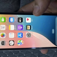 آيفون XR • ٦٤ • بطارية ١٠٠