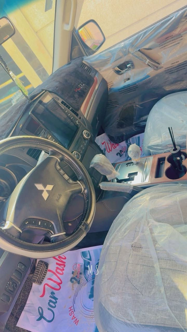 باجيرو ٢٠٠٨ مكفوله فقط بنيد مبدل كير محرك مكفول ٣٠٠٠ تبريد ٣ قطع لايت زينون العالي ثلاجه فور ويل رقم وهزه وسنويه جدد شاشه حساس كامره  
بغداد 
الهاتف بي واتساب
***********
