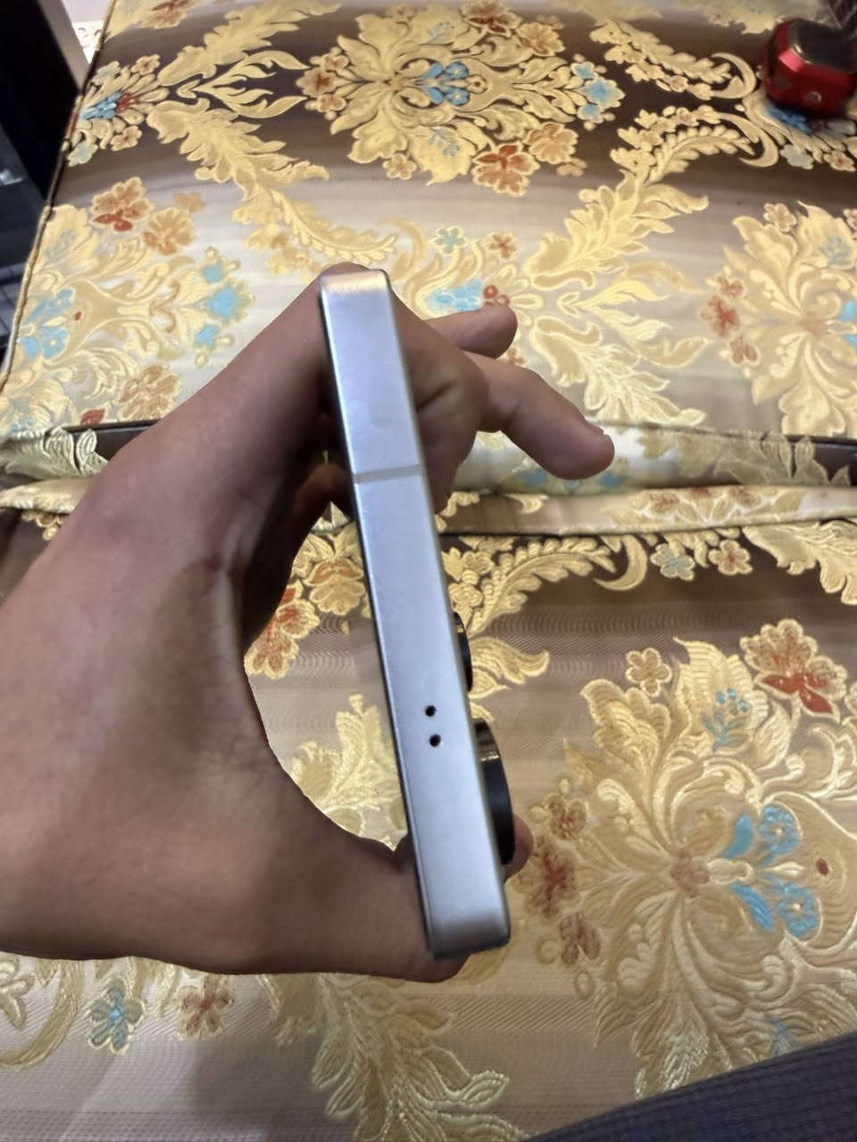 السلام عليكم عندي s25الترا ذاكره256
ضمان عين الفهد كل غراضه كامله مامفتوحات 

نظيف جدا جدا اخو الجديد 

سعر 1200 وبي مجال بسيط للشراي 

*********** الشراي يتواصل وياي واتساب أو اتصال على الرقم
