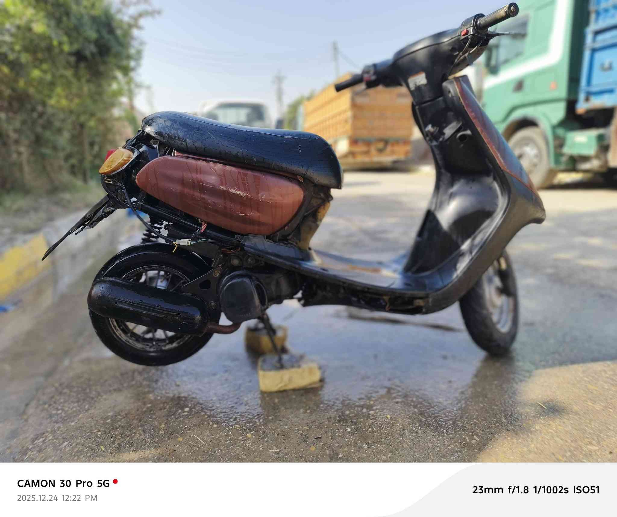 سلام عليكم دراجه منغولي للبيع  مكان ناصريه مركز زيناويه سعر 180
***********
