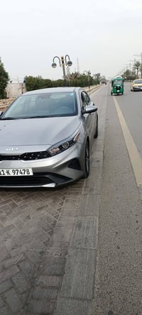 للبيع كيا فورتي موديل 2024 ماشية 20 الف مايل  فئة lx  السيارة جديدة جد...