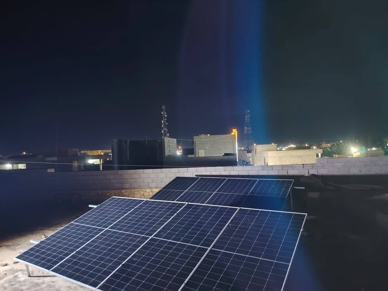 بفضل الله وبحمده قامت كوادر شركتنا (شركة المهندس للطاقة الشمسية) بنصب منظومة طاقة شمسية منزلية لأحد زبائن شركتنا
العرض الاقوى تحطيم الاسعار 🔥 🔥 🔥 🔥 🔥 🔥
العرض الاول 🔥 🔥 🔥
السعر : 4،750،000 نقدا
السعر : 6،000,000 قسط 
القسط الشهر 333 الف فقط
القدرة : 20 نهاري و 15 ليلي 
الألواح: 620 واط ضمان 15 سنة  عدد 8
البطارية: ليثيوم حجم 15 كيلو واط ضمان 5 سنة
الانڤيرتر :  حجم 6 كيلو مع واي فاي مدمج ضمان 2 سنة 
العرض الثاني 🔥 🔥 🔥
السعر :  3,3750,000 نقدا
السعر :5,000,000 قسط
القسط الشهري277 الف فقط
القدرة : 10 نهاري و 10 ليلي 
الألواح: 610 واط ضمان 15 سنة  عدد 5
البطارية: ليثيوم حجم 10 كيلو ضمان خمس سنوات
الانڤيرتر :  حجم 6 كيلو مع واي فاي مدمج ظمان 2 سنة
العرض الثالث 🔥 🔥 🔥
السعر : 3.350،000 نقدا
السعر : 4,250,000 قسط 
القسط الشهري 236 الف فقط
القدرة : 10 نهاري و 7 ليلي 
الألواح: 620 واط ضمان 15  سنة عدد5
البطارية: ليثيوم حجم 7 كيلو ضمان خمس سنوات
الانڤيرتر : حجم  4 كيلو ضمان 2 سنة 
العرض الرابع 🔥 🔥 🔥
السعر : 2،750،000 نقدا
السعر : 3,750,000 قسط
القسط الشهري 223 الف فقط
القدرة : 8 نهاري و 5 ليلي 
الألواح: 620 واط ضمان 15 سنة  عدد 4
البطارية: ليثيوم حجم 5 كيلو ضمان خمس سنوات
…………………………………………
المنظومات الحامضية  
العرض الاول  🔥🔥🔥
السعر: 2.800.000 نقدا 
السعر: 3.800.000 قسط 
القسط الشهري 223 الف فقط 
القدرة: 9نهاري و6 ليلي 
الالواح : 620 واط ضمان 15 سنة عدد 4 
البطارية: اوكايا 200امبير c10 عدد 2 ضمان 1 سنة 
الانڤيرتر : حجم 4.2KW ضمان 1 سنة 
العرض الثاني 🔥🔥🔥
السعر: 1.950.000 نقد 
السعر: 2.700.000 قسط 
القسط الشهري 166 الف فقط 
القدرة: 7 نهاري و 3 ليلي 
الالواح: 620 واط ضمان 15 سنة عدد 3 
البطارية : اوكايا 200 امبير c10 عدد 2 ضمان 1 سنة 
الانڤيرتر : 4.2KW ضمان 1 سنة 
 #شركة #المهندس #للطاقة #الشمسية 
كركوك - الحويجة - شارع المشاتل قرب جامع كامل الحاج صكر مجاور شركتي الدليان والصبحي للحج والعمرة  والعمرة***********
للحجز و الاستفسار
مدير شركة المهندس للطاقة الشمسية  
ربيع سامي الجبوري 
⁨ ***********
مهندس سعد 
***********
انور الفرحان 
مدير المبيعات 
***********
مهندس الصيانة 
عزيز الفرحان 
***********
 عمر الفرحان 
***********
