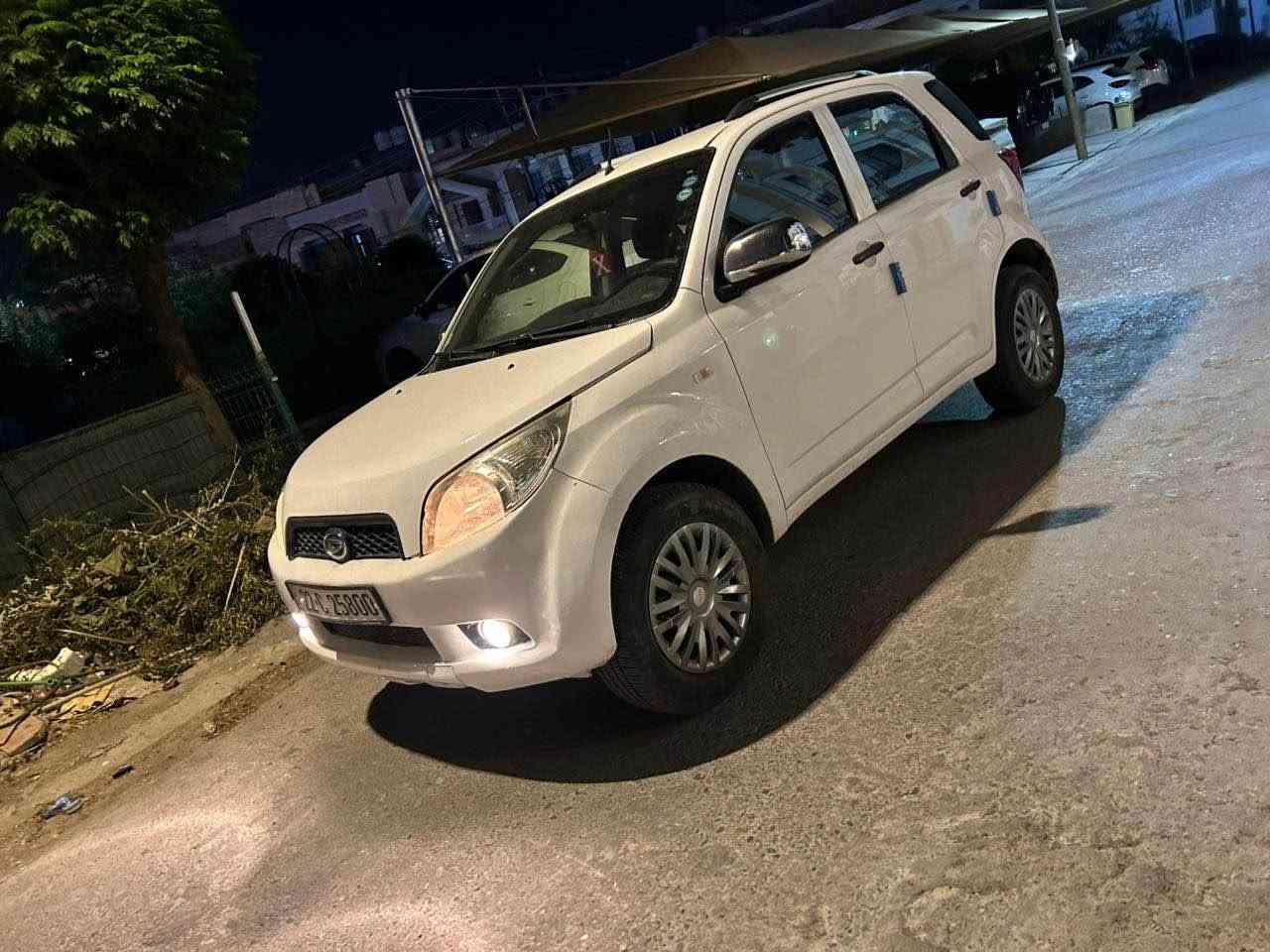 دایەسۆ
٢٠٠٨
گیرو مەکینە بەشەرت
تەبرید بەشەرت
دەبل اکسیل
سەیارە کە پاک ماوەتەوا

سعر ٦٥$ معامله
*********** أربيل, العراق
