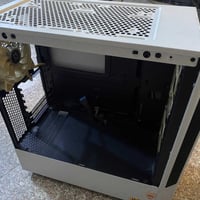 كيس فارغ • ٣ فانات • بغداد