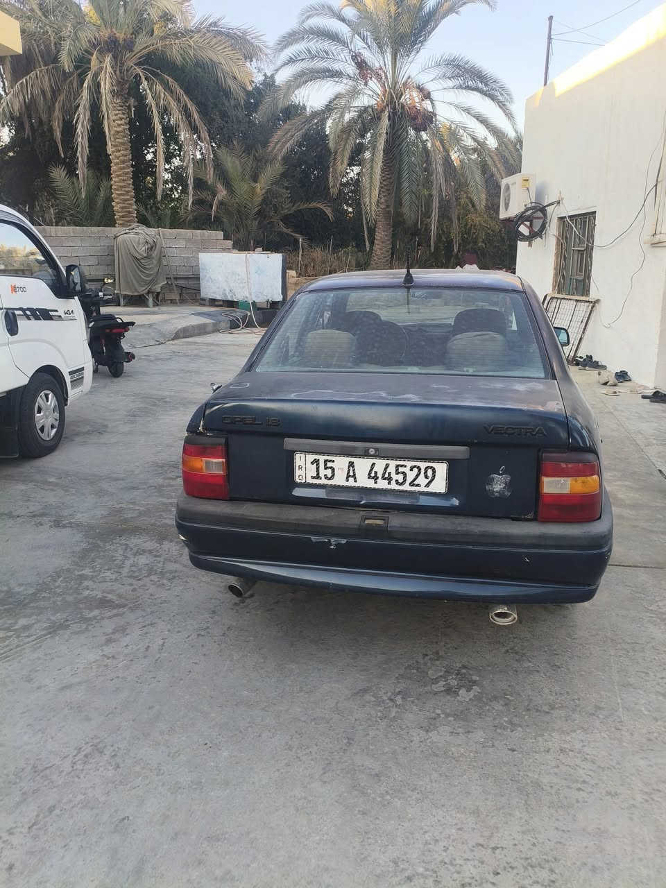 سلام عليكم للبيع اوبل فكتره رقم سنوية جديد الانبار قضاء راوه 34وبيها مجال $$$رقم الهاتف /***********
