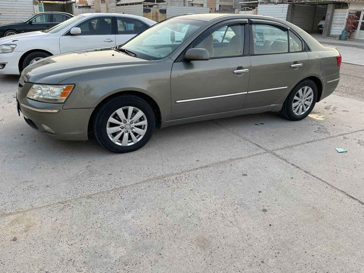 السلام عليكم سوناتا 2010 امريكي محرك جديد ما مفتوح كير جديد صدر أمامي وخلفي جديد لوك بيه باب تبديل مصبوغه حزام جماليه فقط سياره بسمي رقم انبار دولي
سياره مال جناي وجديده وجاهزه سعره 117 وبيه مجال للطيبين رقم *********** مكاني عامريه الفلوجه
