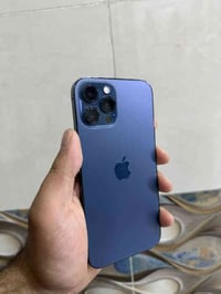 ايفون 12 برو ماكس للبيع ذاكره 256 تلفون وعلى ايدي جهاز بطاريه 84بغداد ...