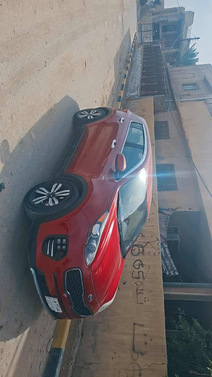 السلام عليكم 
كيا سبورتج موديل 2017 وارد امريكي
رقم بغداد
 مواصفات عاديه 
محرك 2400
ماشيه 106
ضربتها من امريكا بسيطه كلش كما موضح بالصورة وبدون صبغ 
انضربت هنا بالصندوق وتصلحت عالبارد وبيها تكحيل والسيارة بيها شخوط خفيفة

السعر 157 وبيها مجال بسيط 
للتواصل ***********
