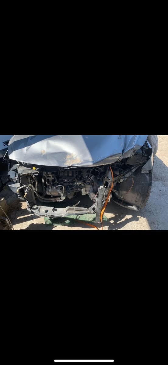 بسم الله ماشاء الله 
السعر:-118$ ورقه وبيه مجال بسيط
ملاحظة:- السيارة وارد أمريكي الضرر بنيد فقط مبدل مصبوغ  + دعاميه إماميه يرباك ستيرن طاك فقط كير محرك حداديه كلهن مكفولات تخم تيرات جديده والسياره
جاهزه من كلشي بولش حتى نانو سيراميك ضمان سنه 
#النوع-- :كيا - ريو
#الموديل:2023 دخول جديد
#العداد: 38 الف كيلو 
#اللوحة: دخول جديد فحص مؤقت 
#حجم المحرك: أربعه سلندر 1.600 دبل نوزل
• المواصفات على شي بل ريو 
-  شاشة
-  كامرة خلفية
-  تحكم أستيرن
- بصمه 
- ويل كلب بلادي 
- تثبيت رادار حفظ مسار 
كلشي موضح بصور كذالك صور حادث مرفقه بالمنشور 
0781 623 8078
عنوان سياره في كربلاء
