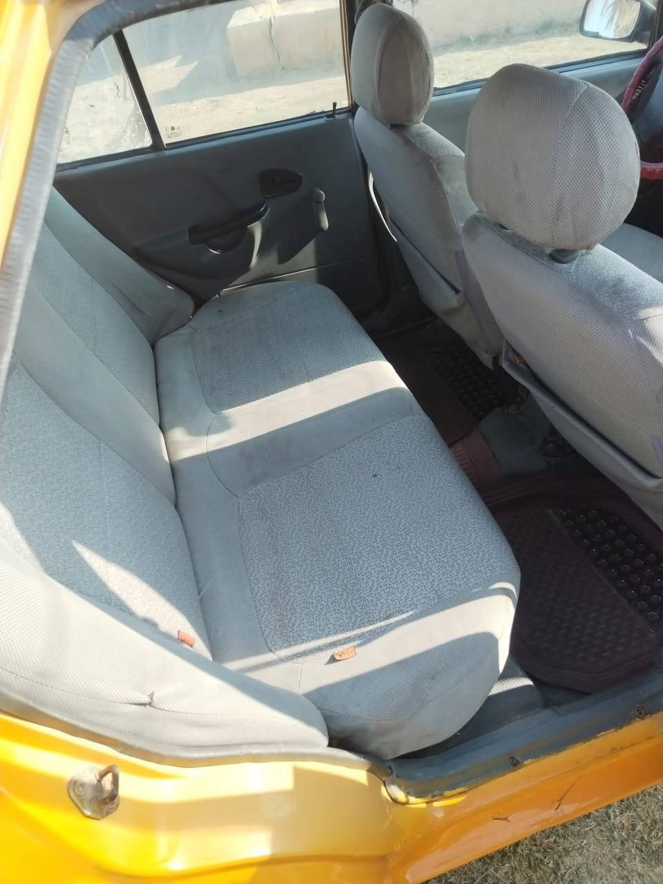 السلام عليكم سايبه موديل ٢٠١٥
رقم ذي قار تحويل ثاني يوم مطلوبه ورقتين عل مشتري 
مكينه برايد كير خير من الله عوزها ترتيبات بسيطه 
عنواني كوت مركز مدينه  السعر///24وبيها مجال
***********
