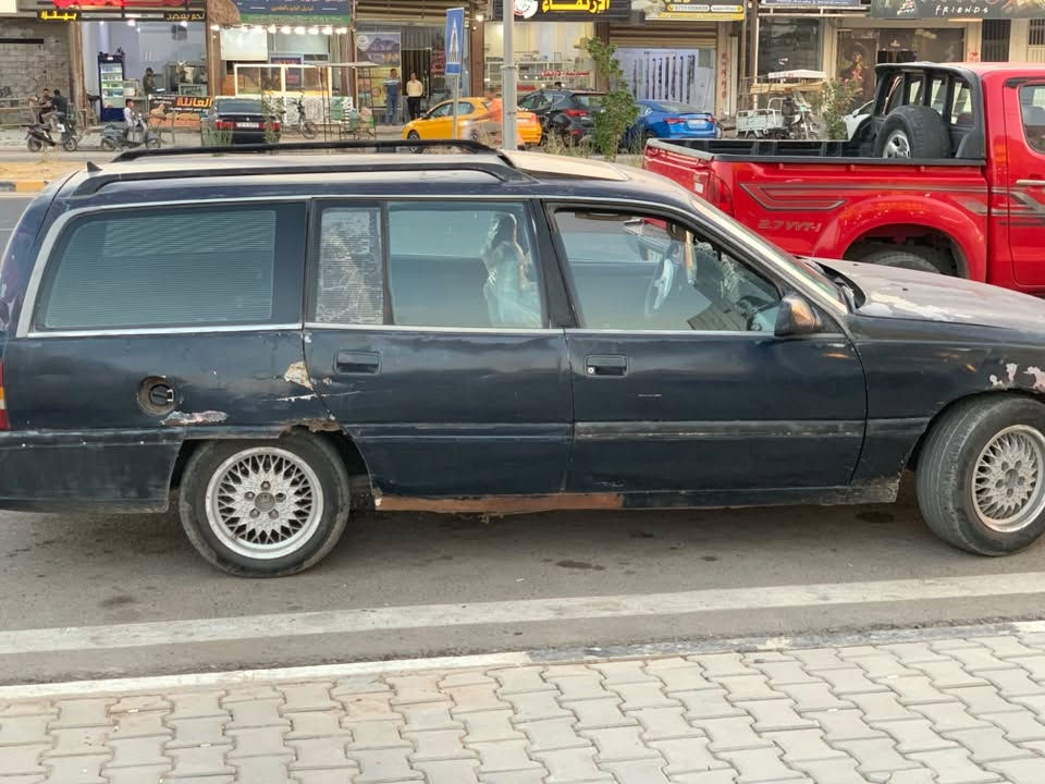 اوميگا ستيشن موديل 90 محرك 20 كير مكينه كهربائيات صدر كله شرط بطاقة بانزين بيها رقم كركوك سنويه لل 27 شرط التحويل والباقي كدام العين السعر 17 وبيها مجال ***********
