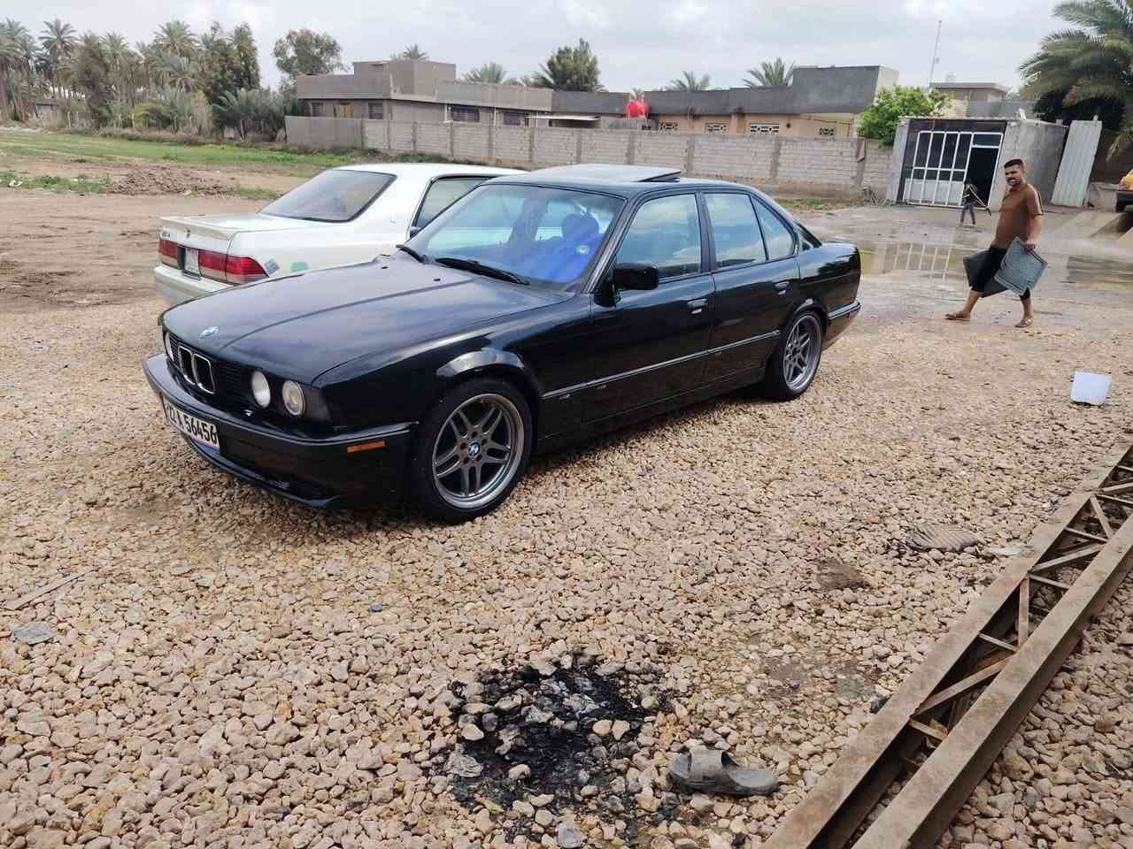 سلام عليكم بي ام موديل 1992
كير محرك خير من الله لاتنقيص لاتبخير 

حداديه نضيفه 

اكسل رون ناصي 

تبريد شغال 

سلايت شغال 

برده خلفيه 

ويل ام 

دعاميات ام 

دبل جكمجه دبل ارباك 

داخل صاج غرفه جديده 

سستم صوت مسجل بلاتوث 

مكان بابل الكفل السعر 57 وبي مجال 

*********** للستفسار
