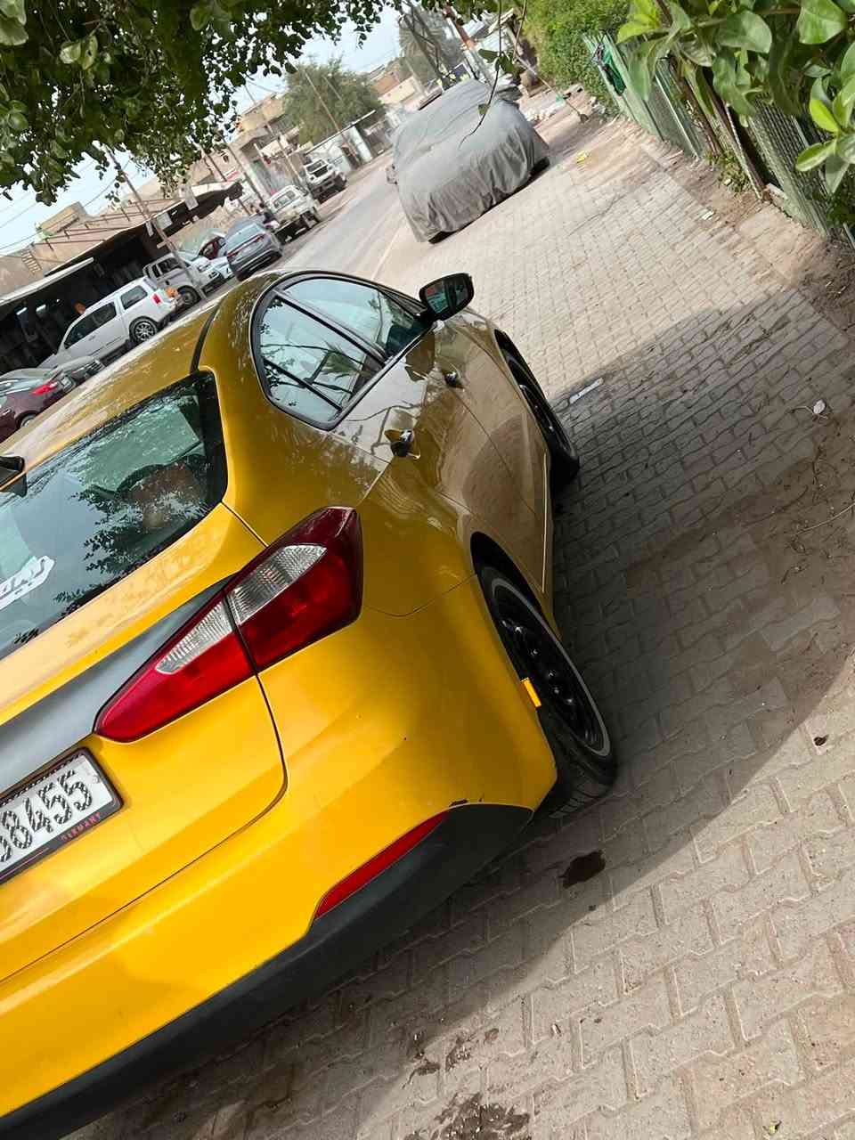 السلام عليكم كيا فورتي موديل 16 حادثها الداير مال الجمالغ الخلفي كير مكينه كفاله صدر جديد تخم تاير جديد السياره جاهزه من كلشي صور الحادثه بل منشور وسونار هم بيها السعر 110 وبيها مجال للطيبين ***********
