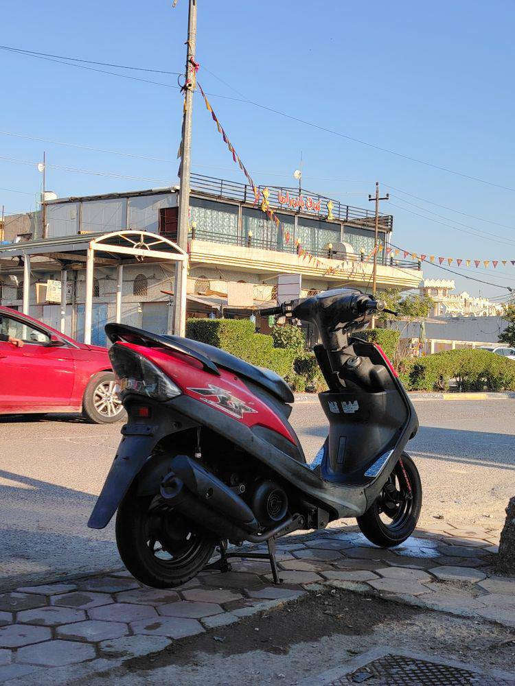 السلام عليكم دراجه ماكس للبيع مكفوله كفاله عامه السعر ٩٠٠ وبيه مجال المكان نعمانيه الرقم ***********
