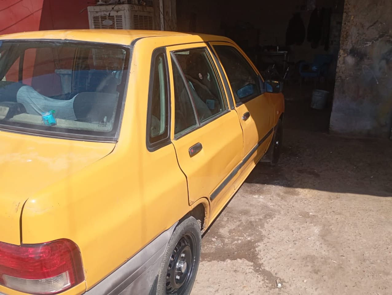 سلام عليكم سايبة 2012 رقم بغداد سنويه ل2028 كير محرك مكفول تبريد شغال تخم تاير جديد بيها مكانات صبغ وفطر شاصي وشويه خياسات يم الدوسه 

السعر 25 
مكاني بغداد ***********
