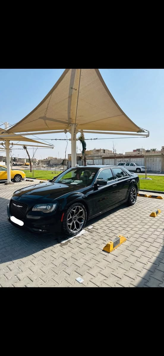 السلام عليكم
اوباما 2017 كصه جنطه السياره كامله وجاهزه نصبتها كلش حلوه ادامه مسويلها قبل اسبوع غرفتها بل كارتون لايت زنون السياره حلوه وجاهزه 
مكاني ميسان:***********
السعر 74 وبيه مجال للشراي
