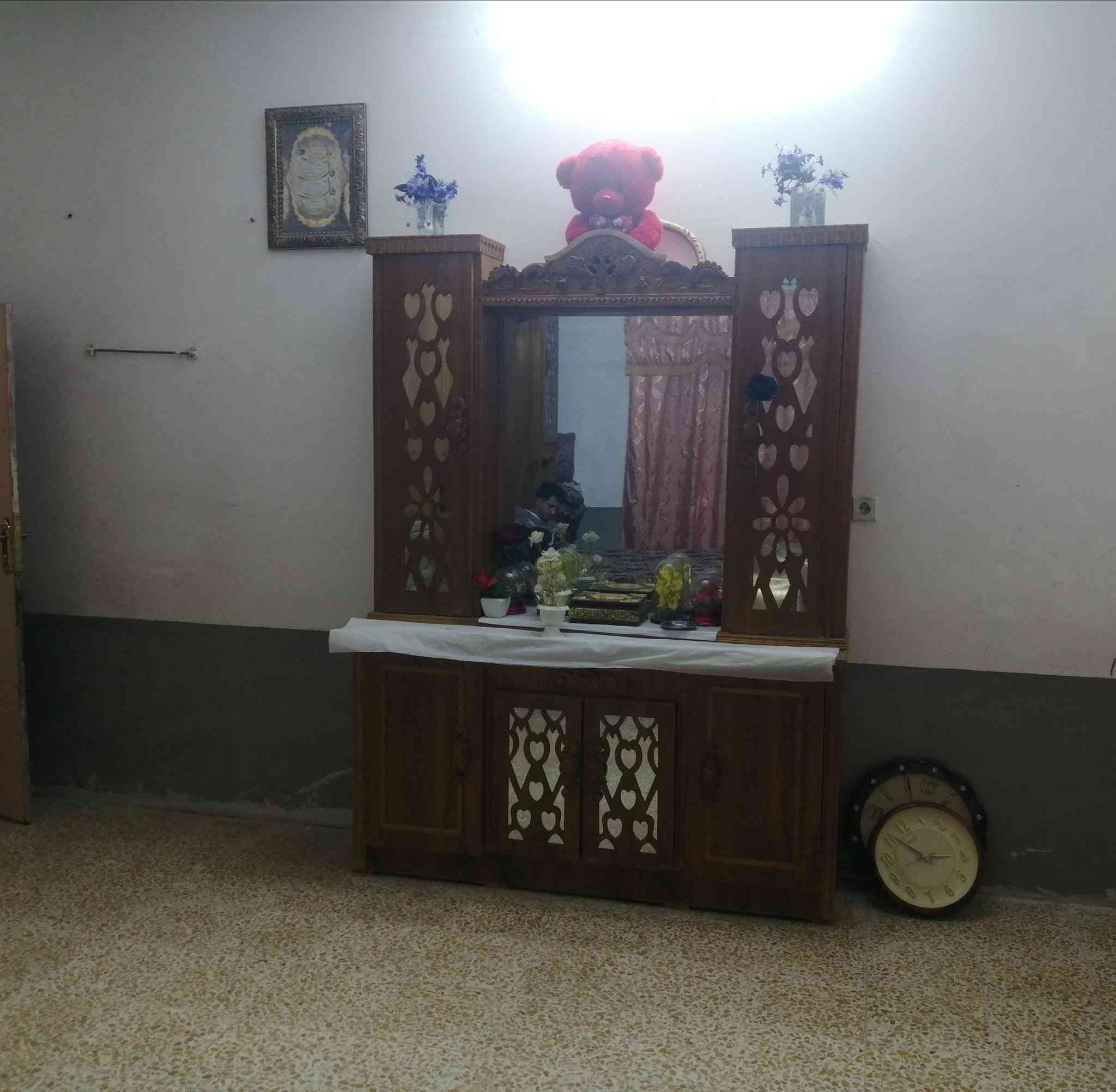 غرفة  للبيع السعر خاص***********
