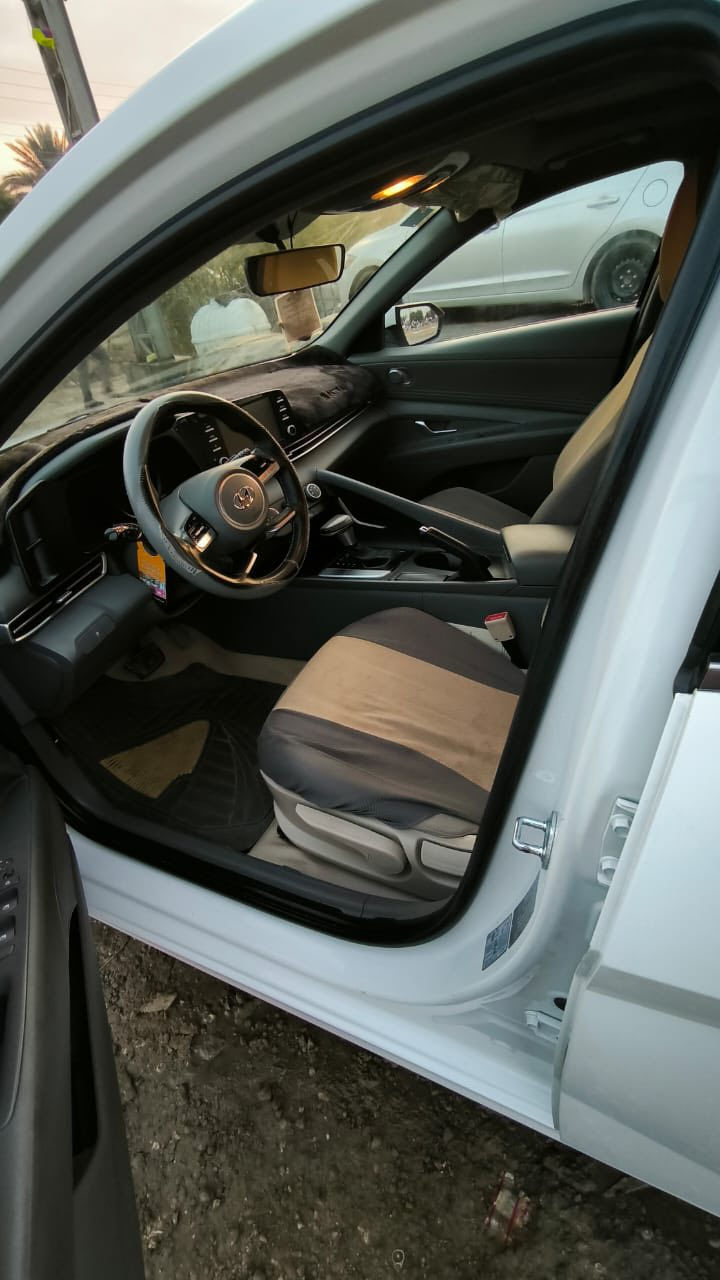 سلام عليكم ❤️
النترا 2023 خليجي رقم بغداد 😍فول مواصفات  مكفولة من المعجون وصبغ
كير ومحرك مكفولات من كلشي 
محرك 2000 
تبريد ثلج ماشية 105الف
السعر 182وبيها مجال بسيط تواصل خط او واتساب 
***********____***********

فول مواصفات/ من بصمة تشغيل/
تشغيل عن بعد/صدوق ينفتح عند القتراب/ 
تحديد مسار/ تحكم استيرن فول 
شاشه+ مانع انزلاق / يعني كامل المواصفات محرك 2000
الشراي يتصل 📱
