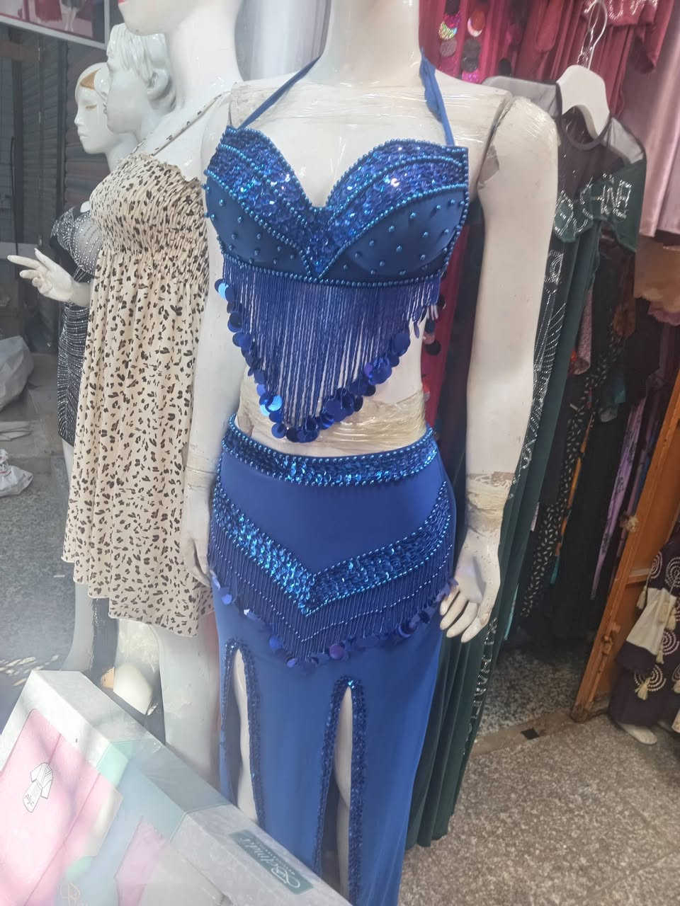 السلام عليكم حبيباتي صعدو منشور ربي يرزقكم يوجد توصيل مجاني لجميع المحافظات حجز مراسلت صفحه او وتساب ***********0
