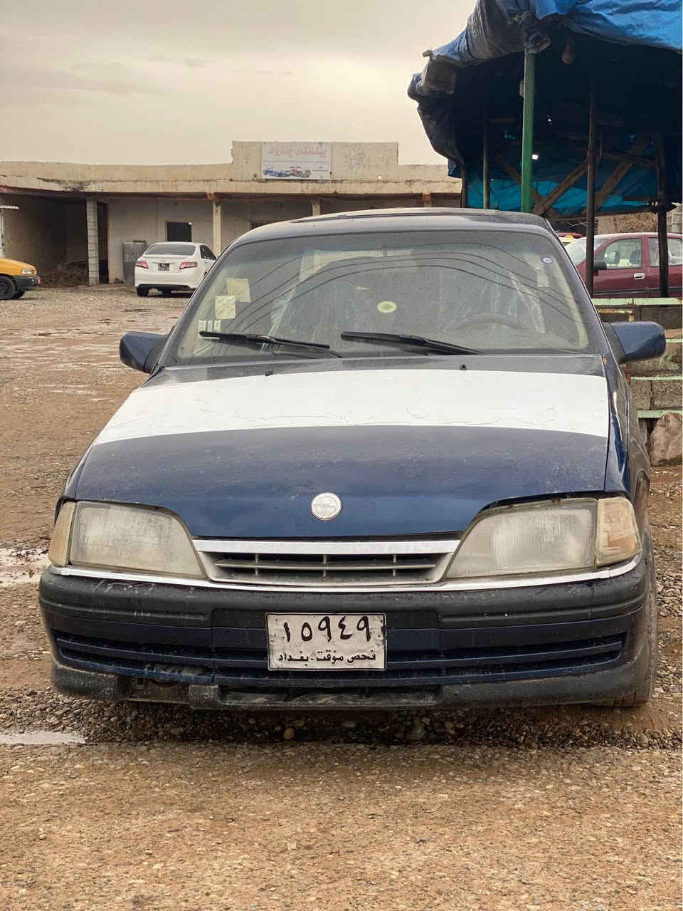 ئؤپل ئؤميگا ١٩٩٠ 
ئارم بلاستيك سليماني 
گير تؤماتيك 
مةكينة ٢٠ 
سلايد 
Abs
كارةباي و گةرمي بة شةرت 
موس و براوة ليدراوي بة شةرت 
سةيارةكة هةموو شتي نوية 
بة شةرتي فةحس و فيتةر 
شوين كؤية 
نرخي ٢٠ گةلا و مةجاليكي زور زور كةم 
***********
*********** كويسينجاك, أربيل
