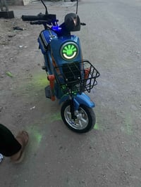للبيع باسكل شحن R9 نضيف صارله 15. يوم  من شتريته نضيف  بطاريات 6 شركه ...