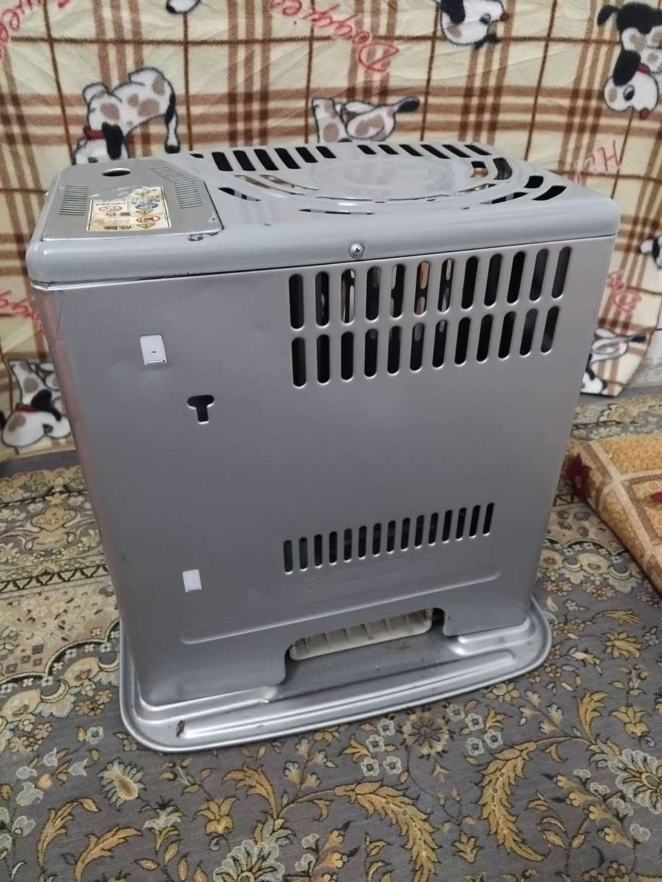 ئە و سوبایە جوانە زوڕ خاوینە تنها فتیلی نە قسە لە هە وڵیڕم موشتە ڕی تلفون بکە ***********
