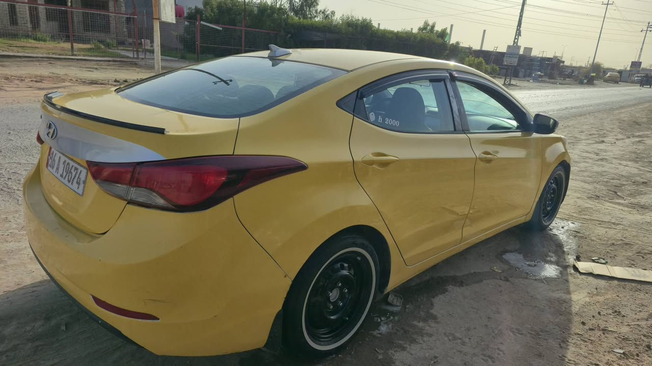 سلام عليكم النترا موديل 16 وارد أميركي حادثها، جاملغ الأمامي فقط السيارة ليبل 1 والمكينة 1800 دوش، قبل أسبوع شديناها. حاوية تخم تاير جديد رقم جديد دولي السيارة باسمي مكان ديوانية.   سعر 110.  ***********
