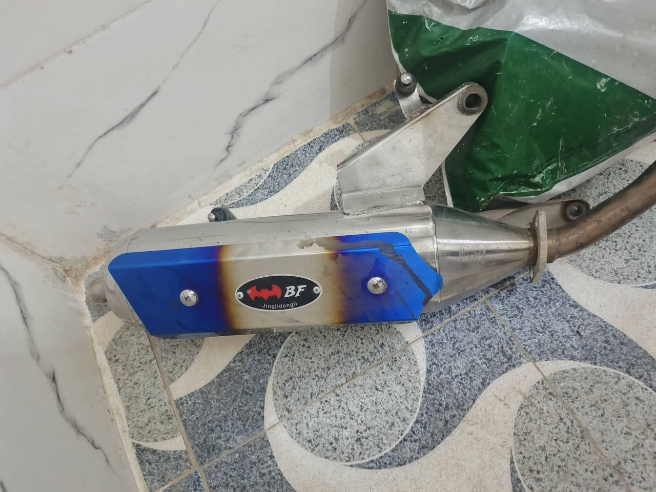 BF للبيع جديده سعر خاص


**إذا كنت صاحب هذا الإعلان وتريد حذفه لأي سبب، رجاءا أرسل رسالة إلى الدعم الفني**