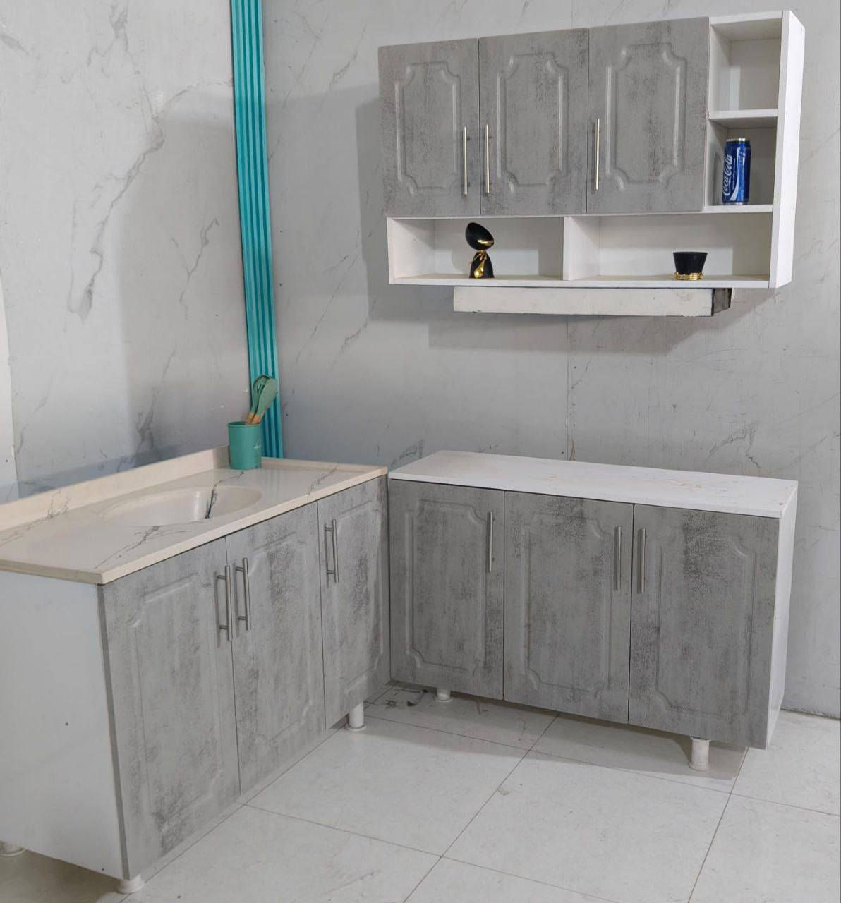 كاونتر خشب تركي HDF
قياس متر وعشرين
وسنك متر وعشرين
ملحق متر وعشرين 
هيكل Mdf. 

السعر 315 الف 

ارتفاع سنك 82 سنتيم مع مرمرة 
عرض سنك متر وعشرين
عمق سنك 50 سنتيم 

ارتفاع ملحق 70 سنتيم 
عرض ملحق متروعشرين
عمق ملحق 30 سنتيم


**إذا كنت صاحب هذا الإعلان وتريد حذفه لأي سبب، رجاءا أرسل رسالة إلى الدعم الفني**