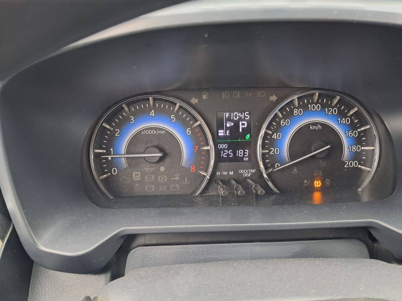 تیۆتا ڕەش مۆدیل 2020 خەلیجی
سێ ریز کوشن حەوت نەفەری گێڕ تۆماتیک
مواسەفات خەلیجی فول مواسەفات
شەریکەی ساز، بەسمەیە چوار جام کارەبایە 
ئاوێنە کامیرە و حەساسی دواوە ،
تەبرید مەرکەزیە
گێڕ و مەکینە و تەحویل بەشەرتە 
سەنەوی ڕەقەم تا 2030 نوێیە بەناوی خۆمە 
سعری 149 وەرەقە و مەجالیشی تێدایە
دەعامی بۆ دەعامی هچی نیە سبوغ و ساردی نیە 
 شوێن هەولێر  *********** واتساب ڤایبەر أربيل, العراق
