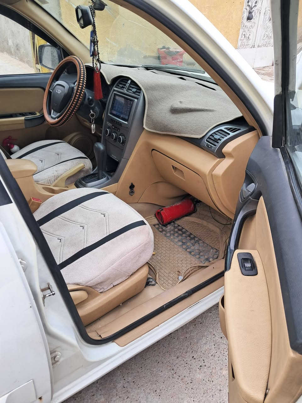 للبيع تيكو موديل ٢٠١٣ رقم نكليزي مصفره بسمي مكينه وكير كورولا ياباني نحله مكفولات كل شغال تبريد شغال باتري جديد صدر جديد امامي خلفي تخم تاير  شاشه ريموت سنتر لك سياره جاهزه ماكو اي نقص سعر 55 بيهة مجال شراي يخابر مكاني بغداد ***********شرط التحويل مابيع قصد
