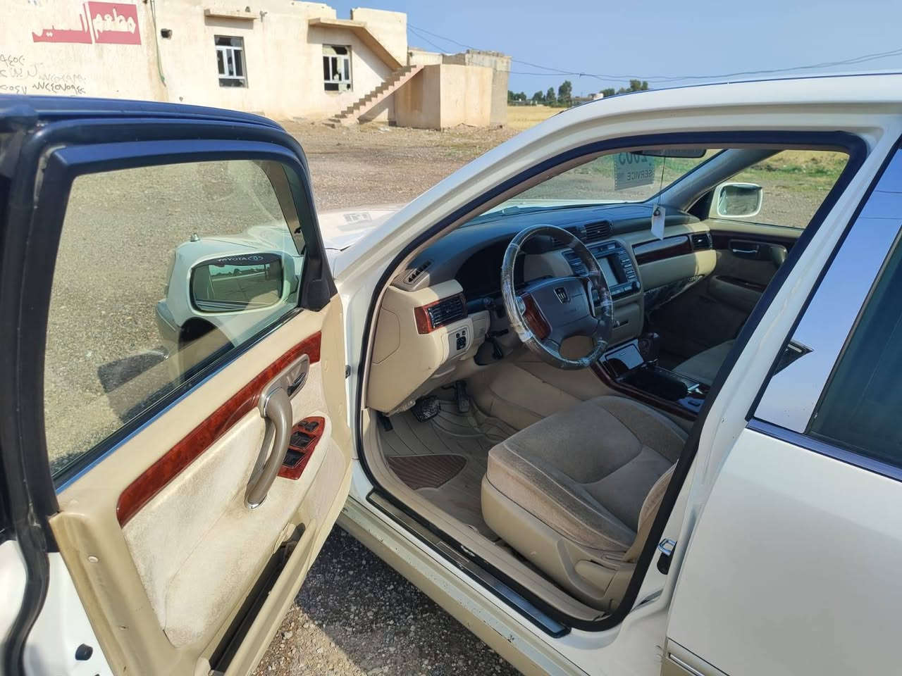 ملكه 2003  كرستال كير ومكينه كارتون رقم واسط شرط تشتري من المالك الشرعي سياره جديده كير مكينه حداده تبريد كله جديد السعر 135 وببها مجال
المكان ذي قار الغراف رقم الهاتف ***********
الخاص مفتوح
