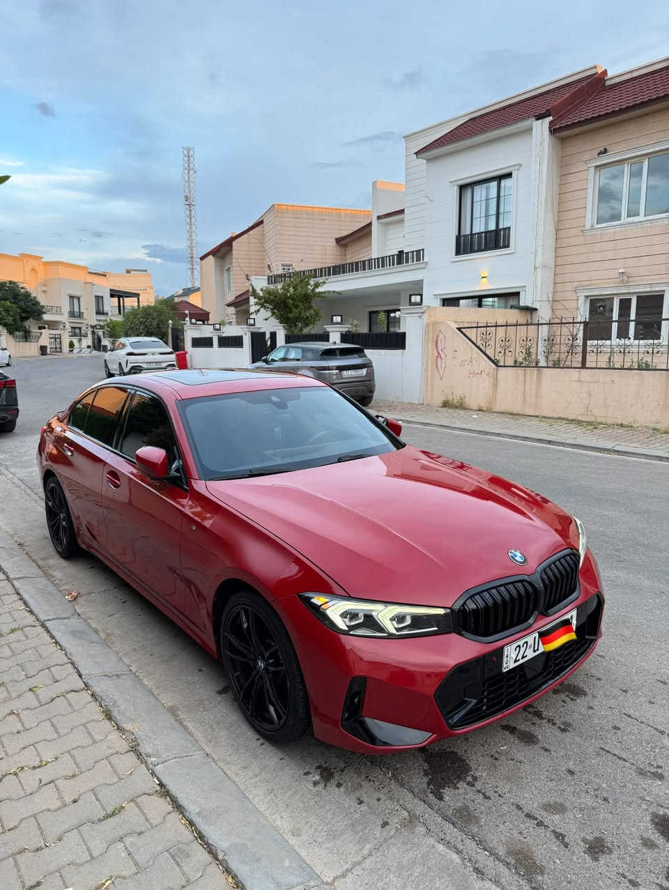 السلام عليكم اخوان
للبيع BMW 330i
موديل 2024
حادثه خشم البنيد فقط بدون دواخل بدون ارباك فقط بردة 
ماشية 28 الف ميل
صفر مسج
بحالة ممتازة 
فول مواصفات
صبخ فقط ربع البنيد فقط 
رقم اربيل هزة وسنوية كله جديد وبأسمي + بيه اشتراك تضليل 
السعر 338 ورقة وبيه مجال للشراي
مكان السيارة اربيل رقمي ***********
