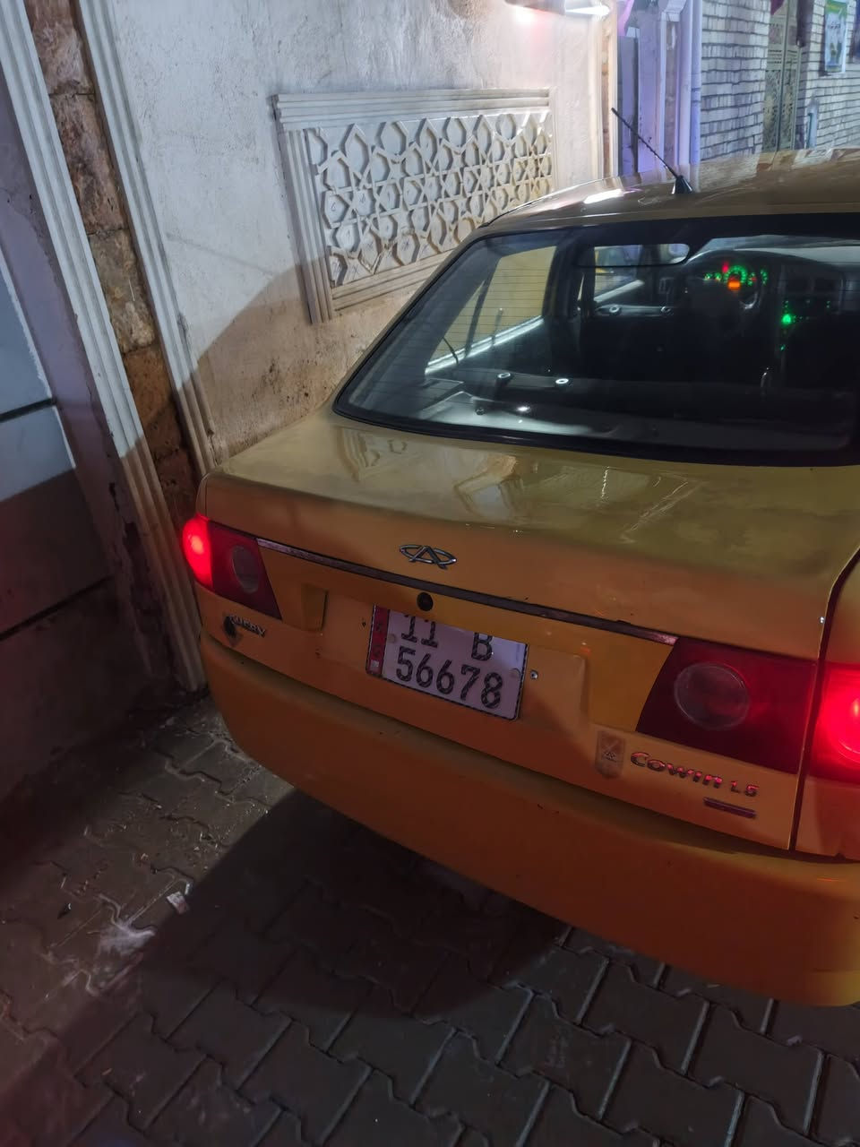 السلام عليكم شيرك وين للبيع 2011 ماكينه وقير مكفولات سياره اي ضربه ما بيها مجرد بريد مبدل عنواني ام الكبر سعر 25 ***********
