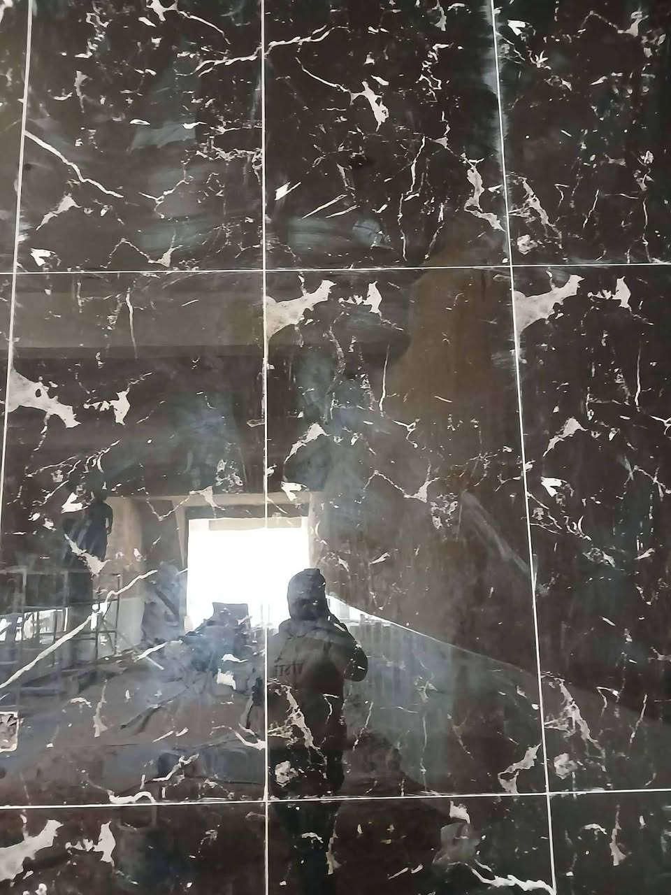 كادر مصر الانواع التطبيق البورسلين والسيراميك والكاشي والمرمر وجدران وارضيه وبايا درج وودايه شغل درجه اولى اسعار مناسب لاستلام هندسي التواصل على الواتساب***********
