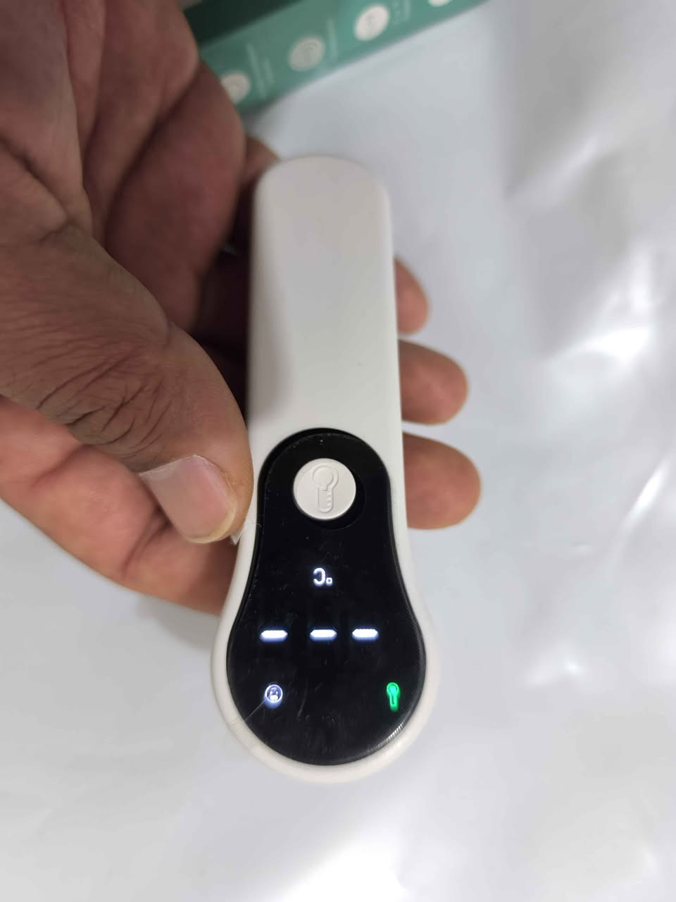 🌡️ Infrared Thermometer – پێوانەی گەرمی جەستە بە بێ دەستدان
✔️ پێوانەکردنی گەرمی لە 1 چرکەدا
✔️ شاشەی ڕوون بۆ خوێندنەوە
✔️ ئاگاداری گەرمی بەرز (سوور دەبێت)
✔️ گونجاو بۆ منداڵ و گەورە
👶 باشە بۆ: ماڵ | منداڵان | کلینیک | قوتابخانە
📦 کاڵای نوێ و کوالیتی باش
🚚 گەیاندن هەیە بۆ هەموو شارەکان أربيل, العراق


**إذا كنت صاحب هذا الإعلان وتريد حذفه لأي سبب، رجاءا أرسل رسالة إلى الدعم الفني**