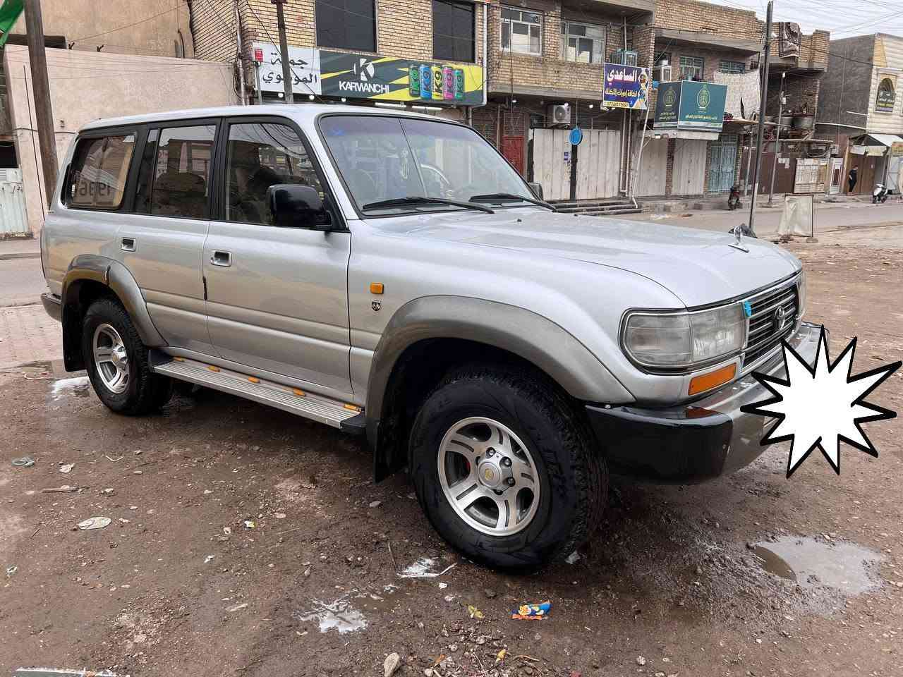 سلام عليكم لاندكروز ٩٦ محرك ٤٥٠٠ بخاخ كير اوتماتيك دبل تانكي ٣ قطع تبريد سياره امرتبه اومتعوب عليه جاهزه من كل النواحي السياره امعمره تعمير درجه اوله رقم بغداد انكليزي هزه جديده سنويه جديده بسمي مكاني بغداد الشعله سعر ٩٨ وبيه مجال اخوان رجأن الموشراي لايعلق ***********
