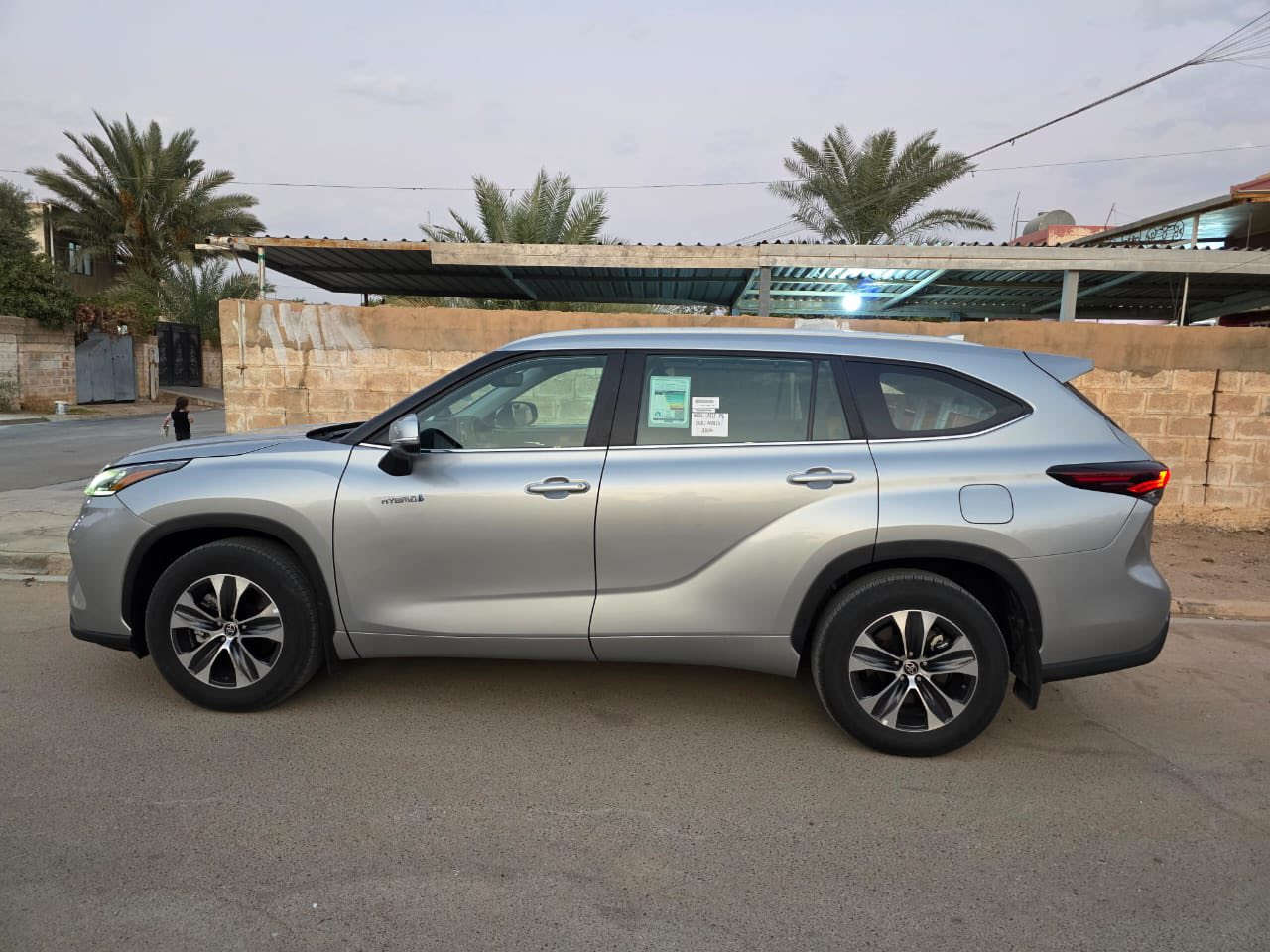 سلام عليكم ورحمه الله وبركاته
سياره هيلندر 
السياره خليجي فول موصاف فول الفول 
سياره نظيفه مشاء الله 
رقم بغداد تريد تحويل تريد وكاله 
ماشيه ٣٠ الف زيرو 
رقم صاحب السياره *********** 
اتصل وادلل
