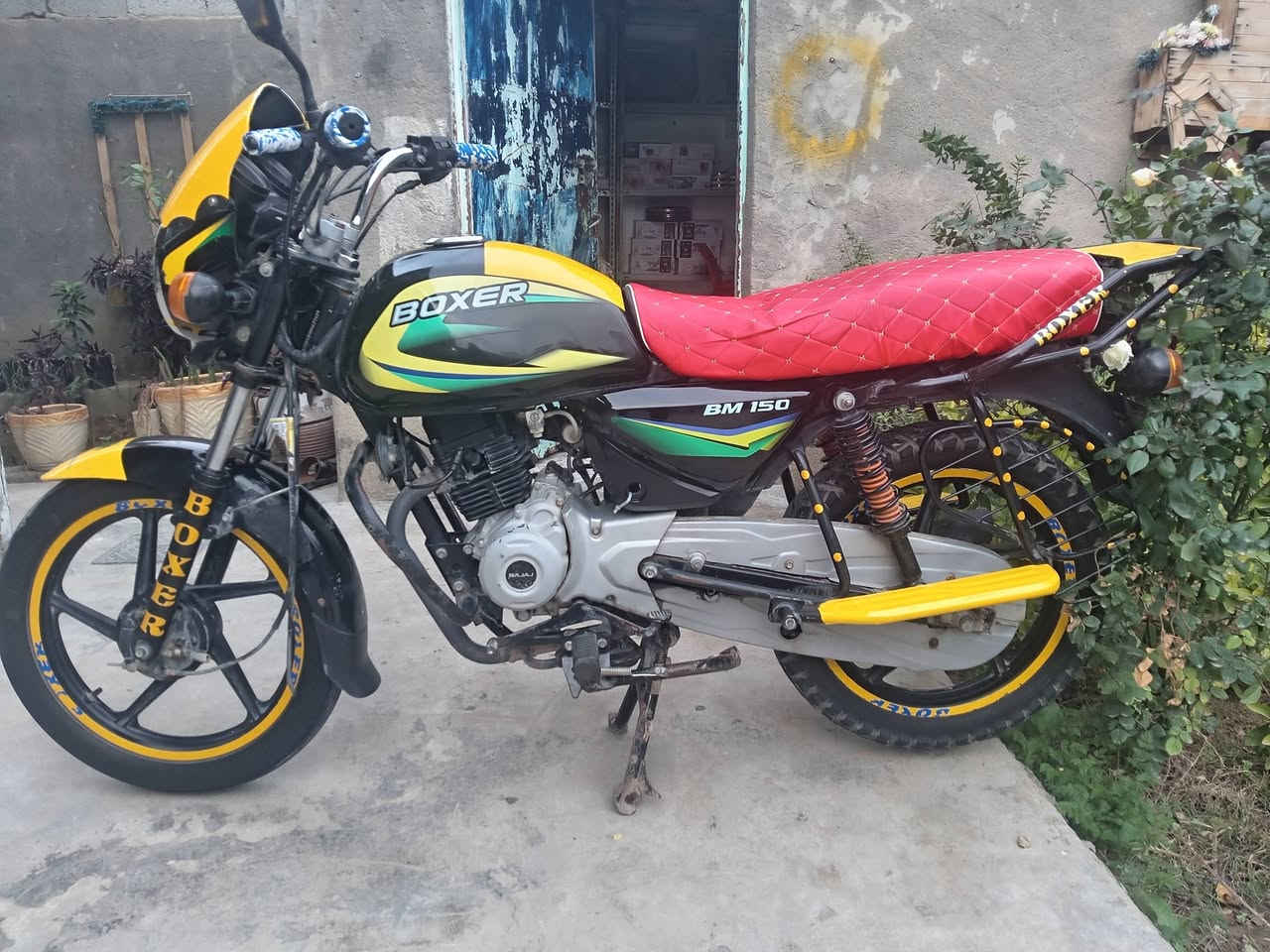 سلام عليكم بوكسر 21 كفالة فقط مفيلسة دراجة اوراق كاملة مكان ديالى مقدادية ابو صيدة رجاءآ مو شراي لا يتعبني رقم *********** اتصل وتدلل. اوراق شرط ترقيم سعر ٨٨٠ وبيهة مجال
