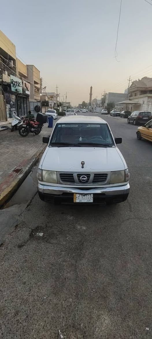 بيكب نيسان مكفوله من الضربه 2004
تبريد تدفئه فول السياره خير من الله 
تراي  وين ما تريد 
الفيت بم محور ميكانيك 
كابريتر جديد 
***********

