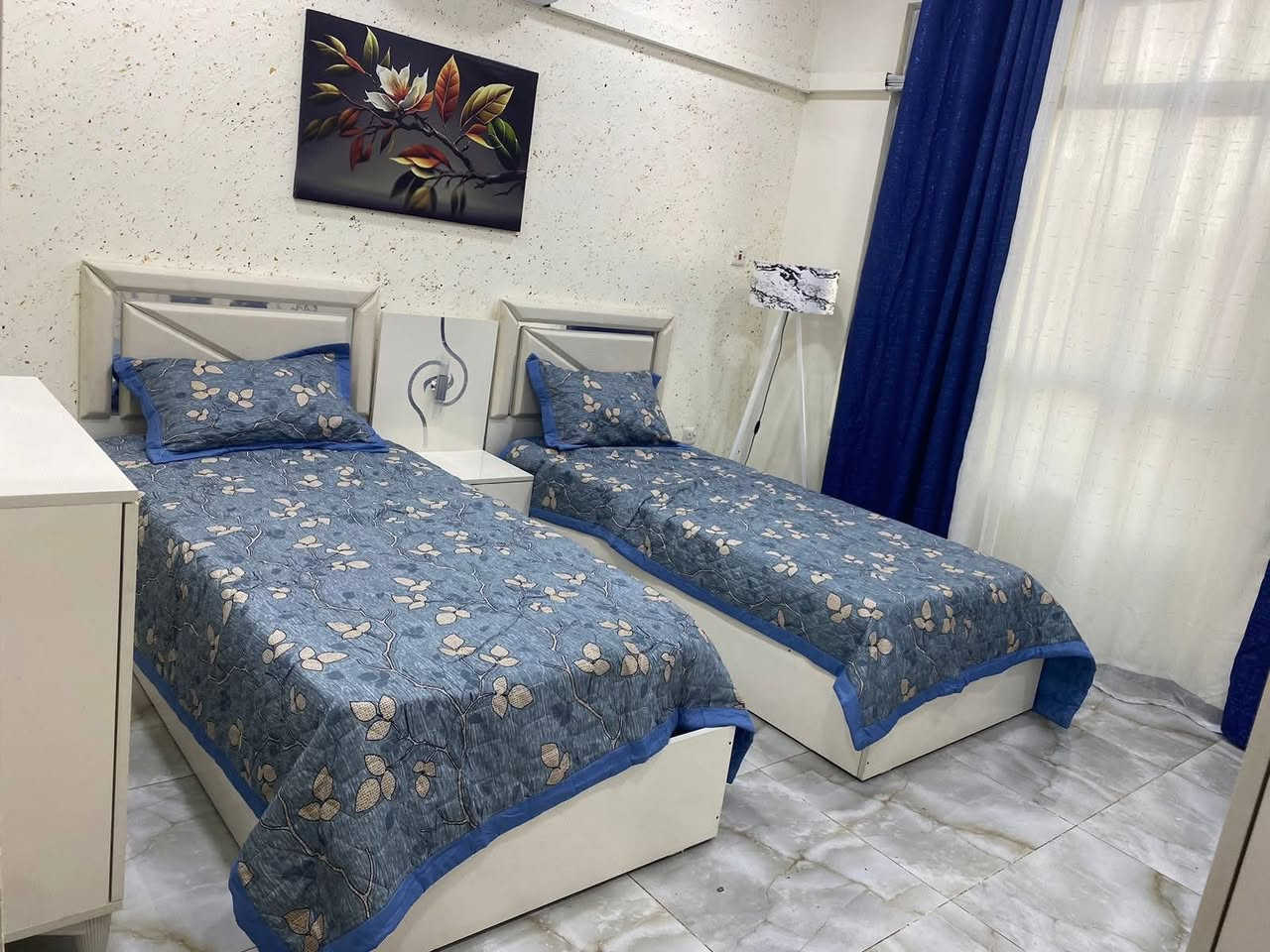 🏡 شقق مؤثثة للأيجار  🏡

📍العنوان - الكرادة داخل - فرع مكتبة الربيعي📍

✅ عوائل - موظفين - مغتربين ✅

📲***********📲***********📲***********📲

🏛️ شركة عصر حمورابي للأستثمار والتطوير العقاري🏛️

✅ الشركة مجازة رسمياً ✅
