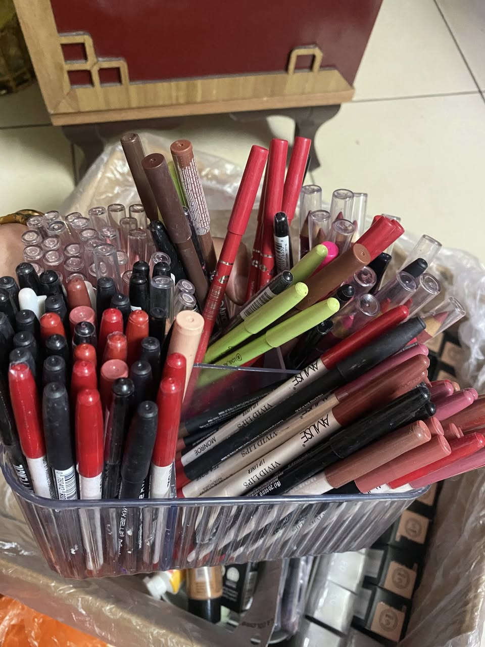 حبايب اي قطعه بالف تخفيضاتتتتتتت 
@إشارة
الجميع


**إذا كنت صاحب هذا الإعلان وتريد حذفه لأي سبب، رجاءا أرسل رسالة إلى الدعم الفني**