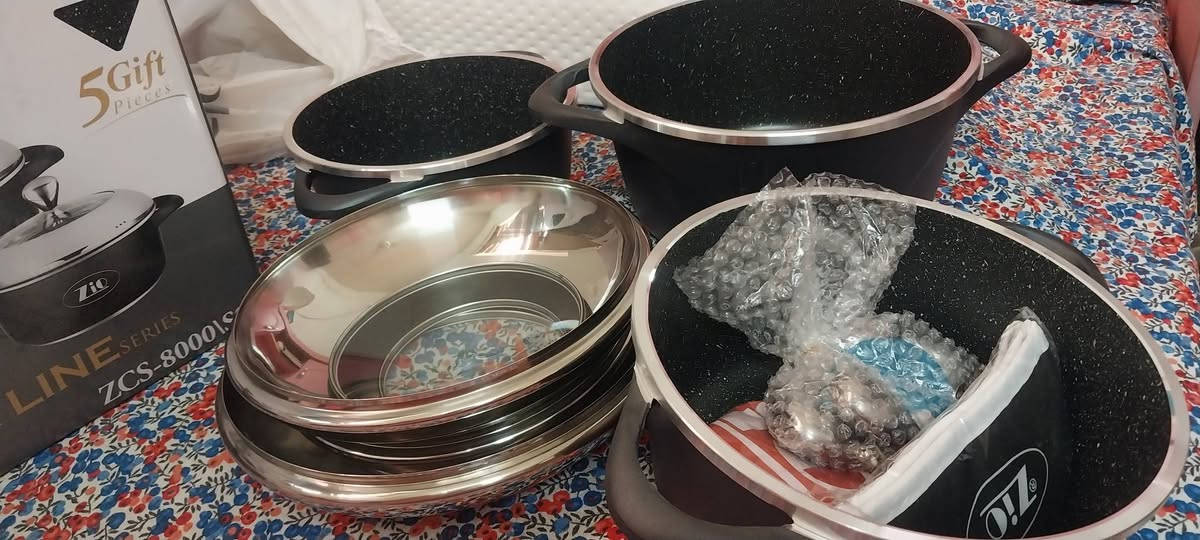 عندي اغراض جديده للبيع وسعر كولش مناسب مكاني بسماية
١.اجدوره بالكارتونه ٣  صغار ماخذتهم من جوري بسمايه 
ماركه zio ب ٥٣ الف
ابيعهم ٢٥ الف

٢.سيت استكاين ماخذتهم ب ٢٠ اريدهم ب ١٠

٣.بوكس كلينكس ب ٥ ،سلة تقديم ب ٥ ،فازة ب ٥،منفضة سكاير ب ٤


**إذا كنت صاحب هذا الإعلان وتريد حذفه لأي سبب، رجاءا أرسل رسالة إلى الدعم الفني**