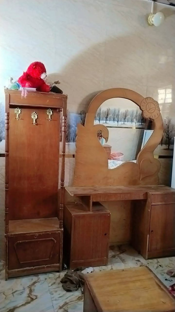 بيع غراض صاحبهن هاذ رقمه ‏‪***********‬‏
